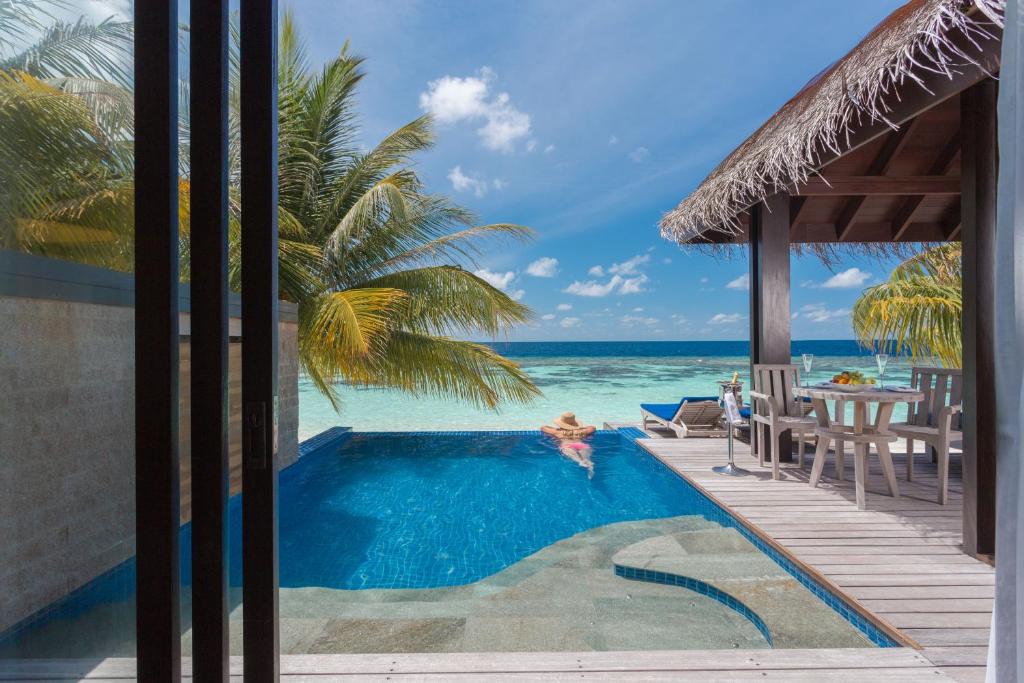 Bandos Maldives, photograph 1.