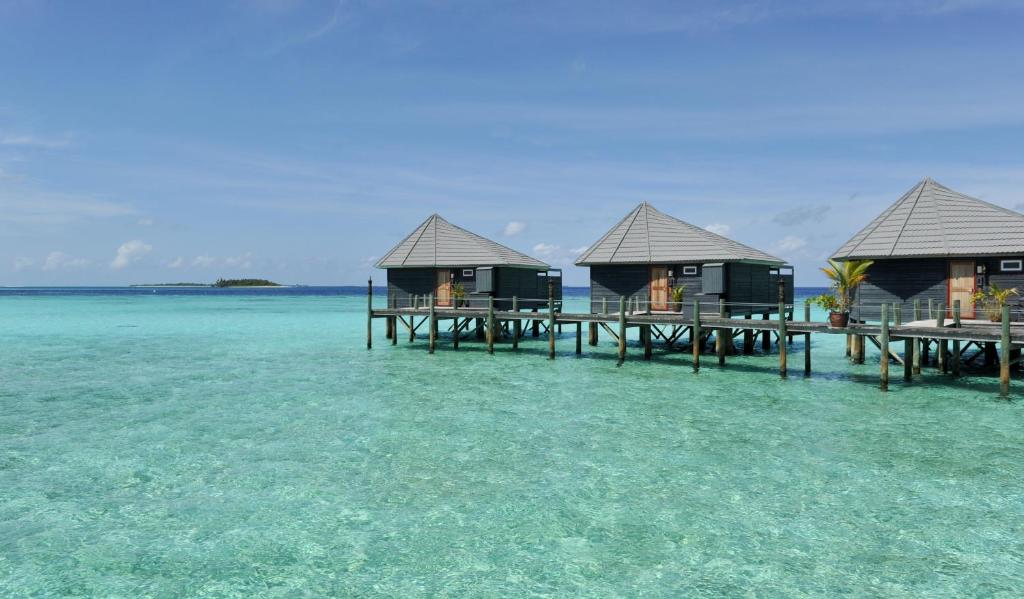 Komandoo Island Resort & Spa, photograph 3.
