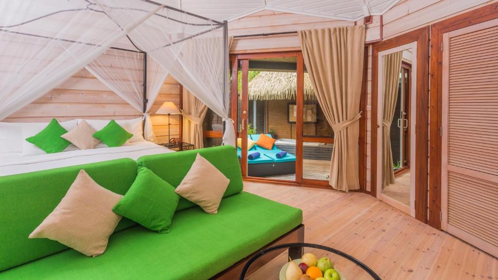 Kuredu Island Resort & Spa, photograph 9.