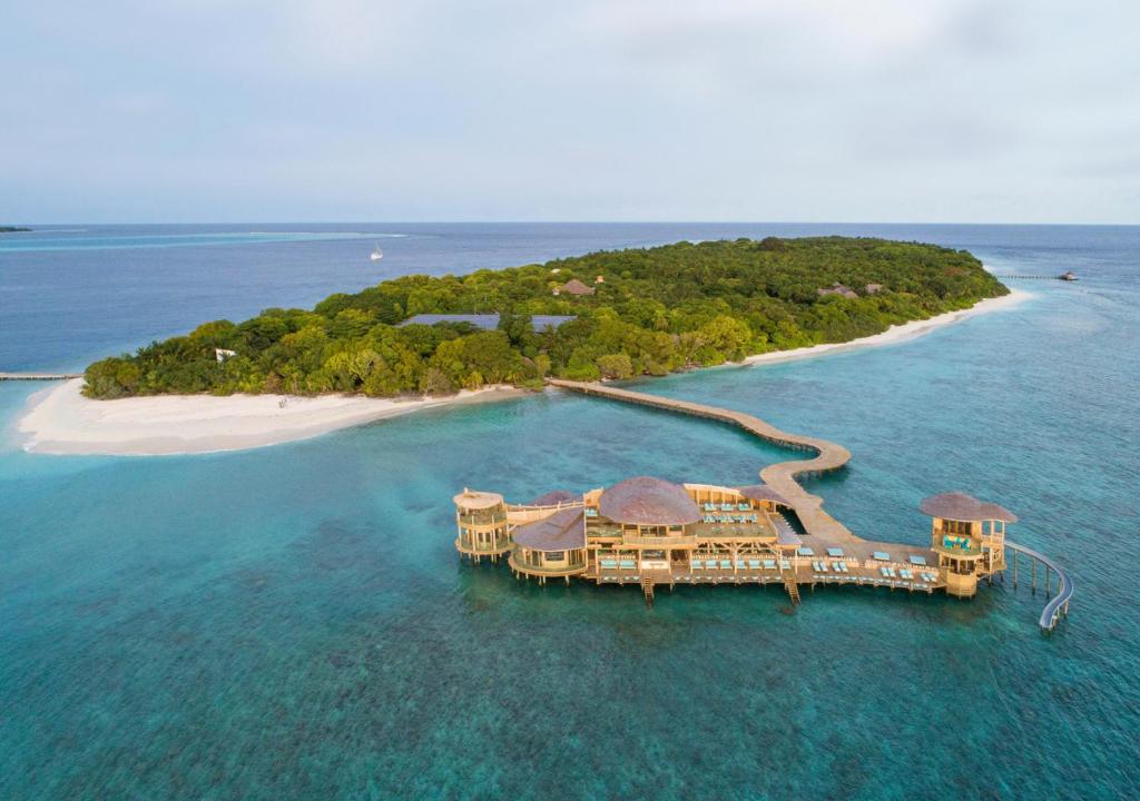 Soneva Fushi Resort, photograph 6.