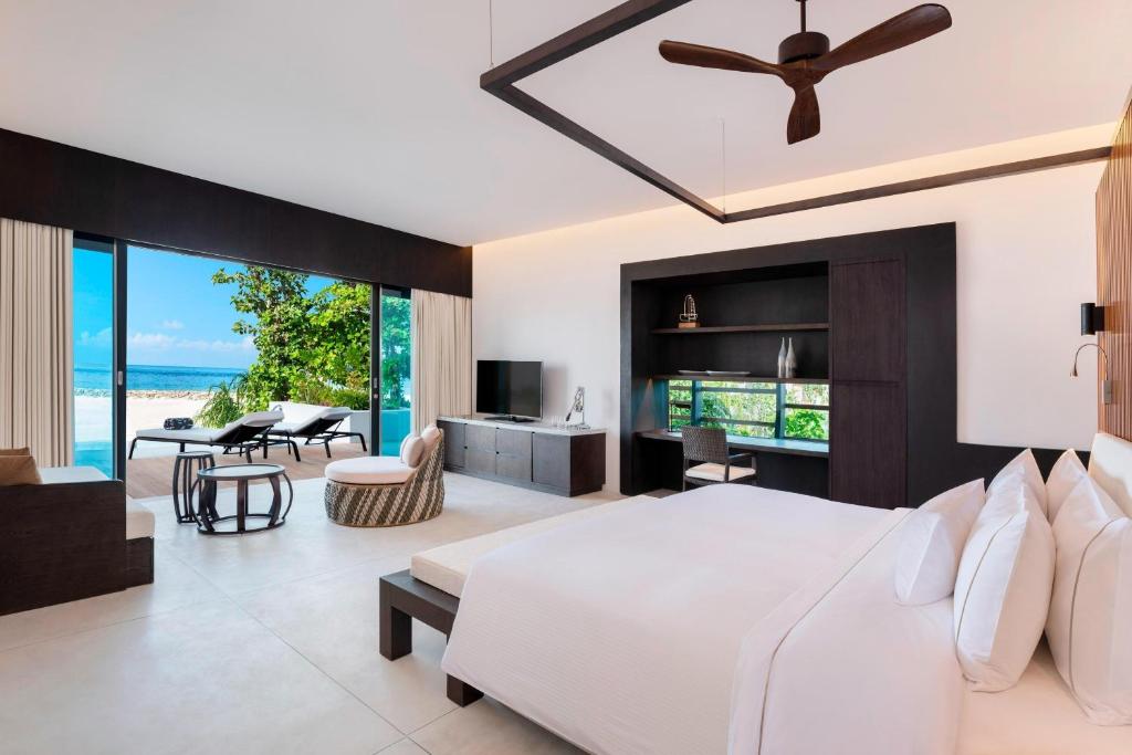 The Westin Maldives Miriandhoo Resort, photograph 1.